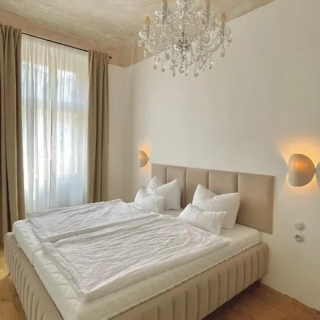 Apartma Adina 1905 Karlovy Vary Exterior photo
